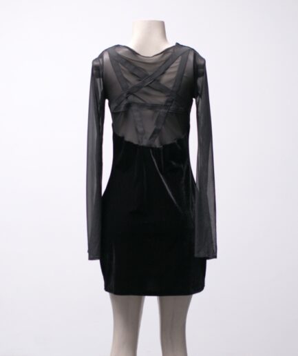[P] Vestido de veludo com mangas de tule e pentagrama nas costas Spookies