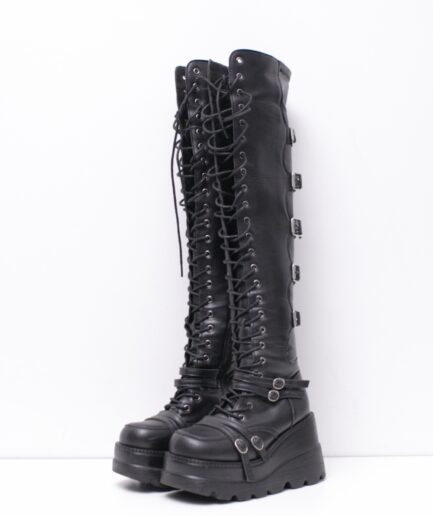 [36] Botas plataforma de courino over the knee com fivelas
