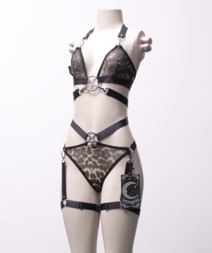 [PP/P] Conjunto lingerie de tela de concinha com pentagrama Killstar